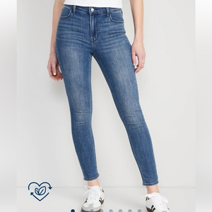 OLD NAVY Extra High-Rise Rockstar Super Skinny‎ Sz 4p